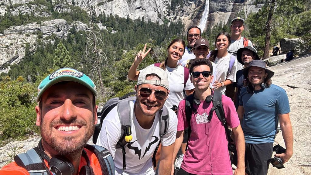 El equipo, con Ruiz al frente de la foto, en Yosemite