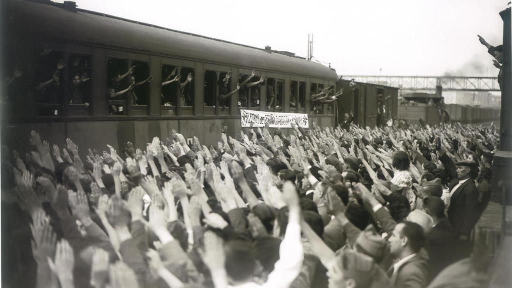 Viaje de flechas a Alemania en agosto de 1937