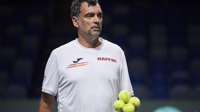 Sergi Bruguera en su etapa como capitán de España en Copa Davis.