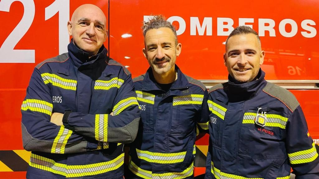 José Sánchez, Carlos Troya y Diego Perea, fundadores de Malaka Bomberos.