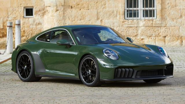 Porsche 911 Cuarenta Edition.