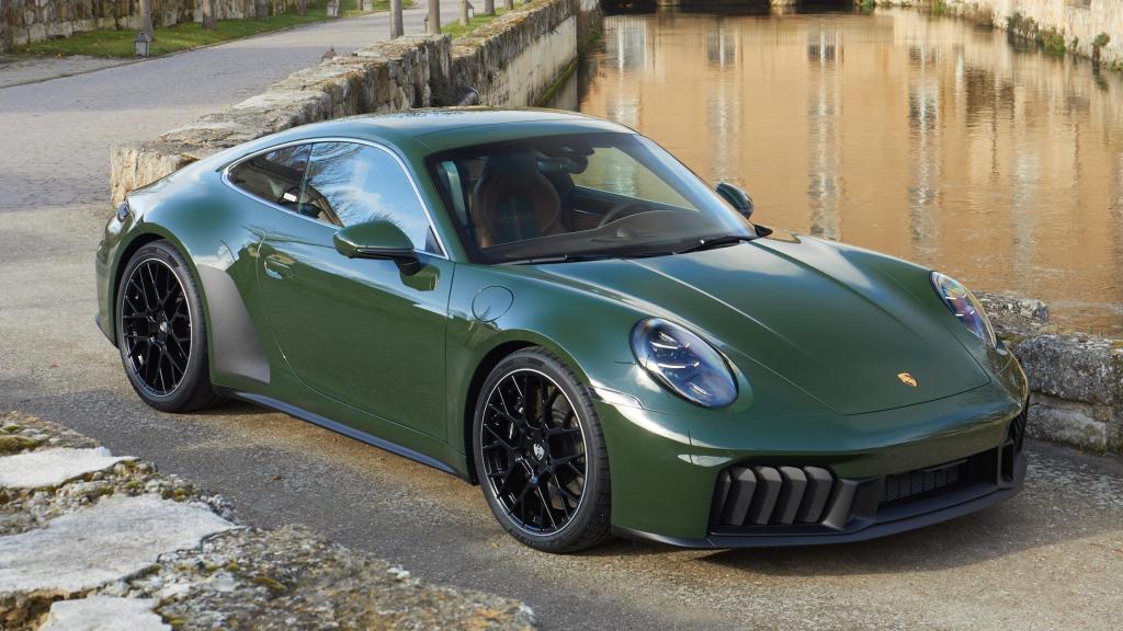 Porsche 911 Cuarenta Edition.