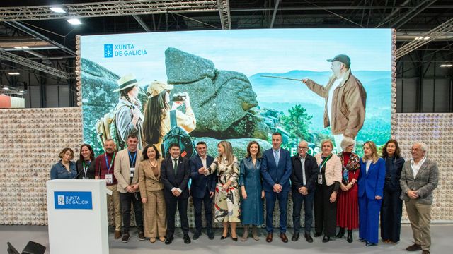 Vimianzo y Laxe (A Coruña) presumen en Madrid del paisaje pétreo más singular de Galicia