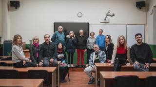 Trece miembros de los Merino, la familia con cinco generaciones de profesores que han enseñado en España.