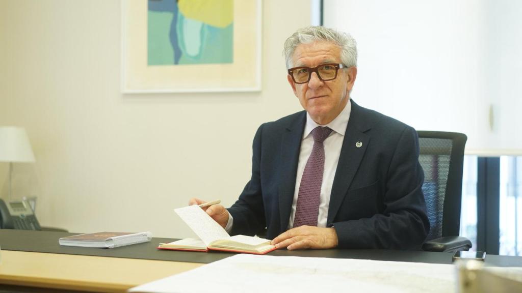 Javier Machi, en su despacho.