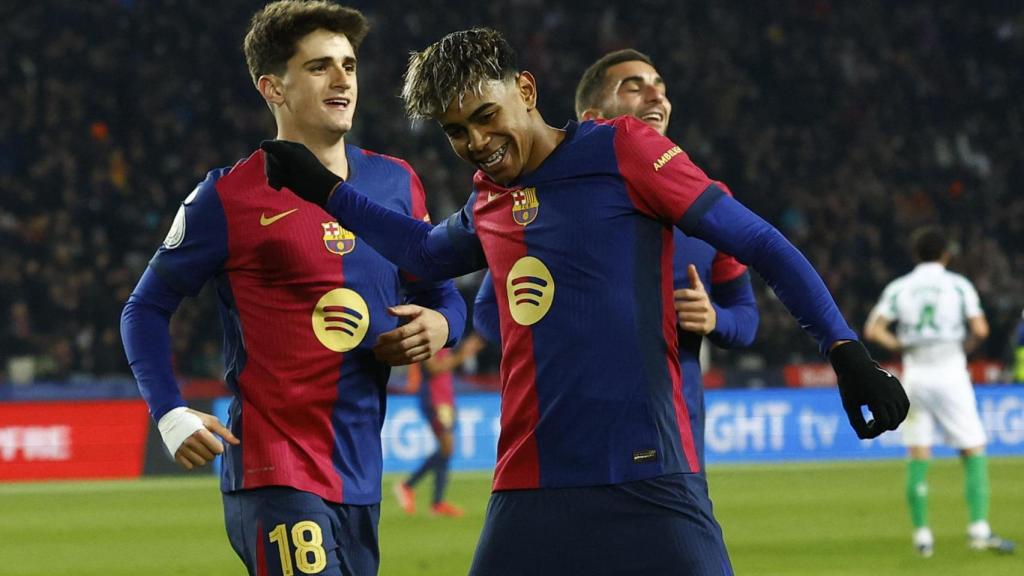 Lamine Yamal celebra un gol con el FC Barcelona