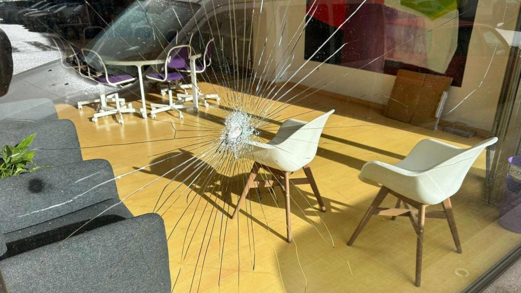 Vandalizan la sede de Podemos Coruña de madrugada