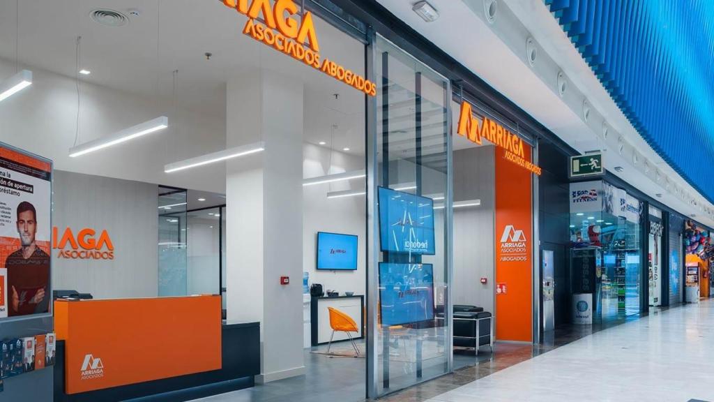 Imagen de archivo de la oficina de Arriaga Asociados en el centro comercial Islazul, Madrid.