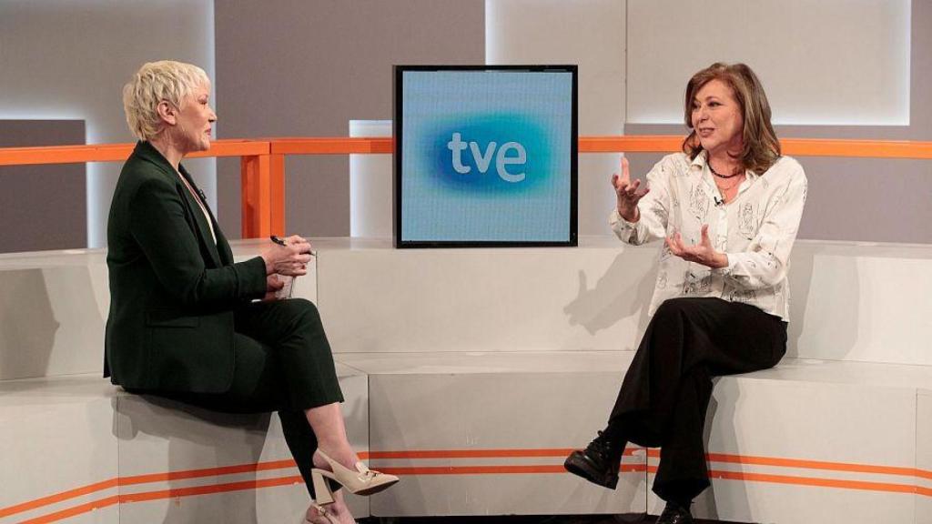 Rosa Molló y Asunción Bernárdez.