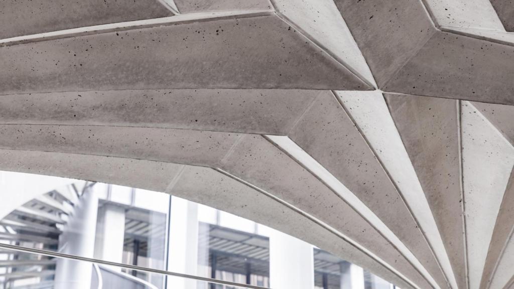 Bóveda de hormigón en abanico