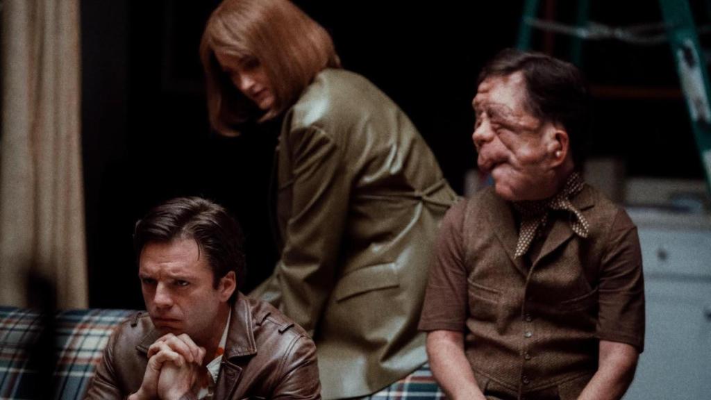Sebastian Stan, Renate Reinsve y Adam Pearson, en 'A Different Man'