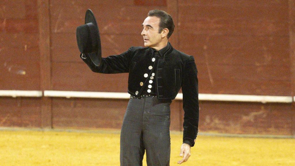 Enrique Ponce, durante su pasada faena, el 1 de diciembre, en Madrid, en beneficio de las víctimas de la DANA.