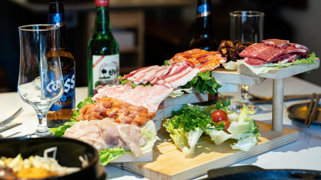 Escalera de carne que sirven en Hanwoo. Carlos Tommas