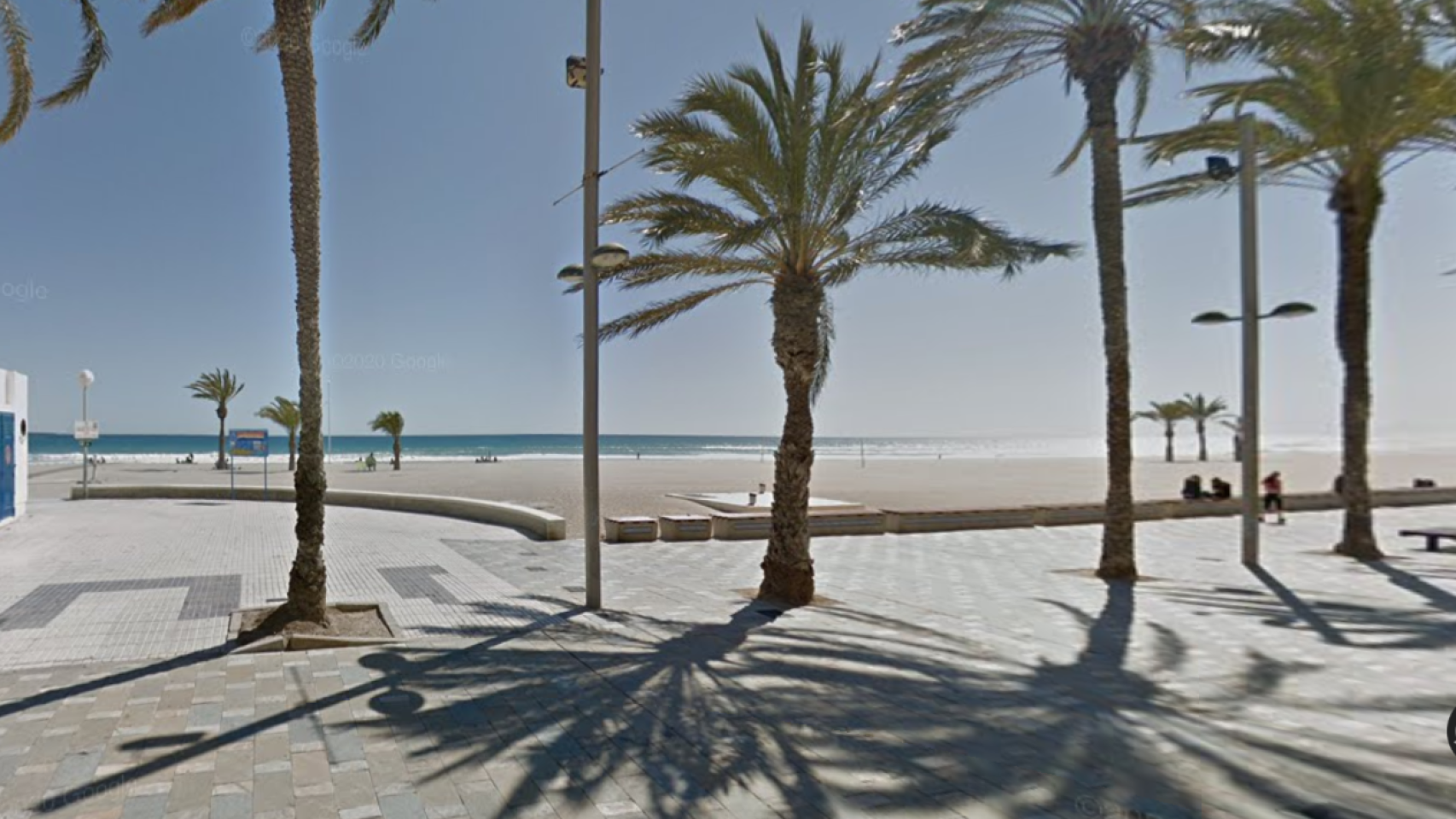 Avenida de Niza en Playa de San Juan.