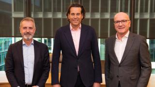 Marc Murtra, presidente de Telefónica; Lutz Schüler, consejero delegado de VMO2, y Ángel Vilá, consejero delegado de Telefónica.