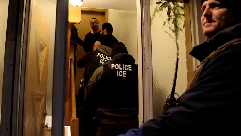 Detenciones de inmigrantes en EEUU 4:3