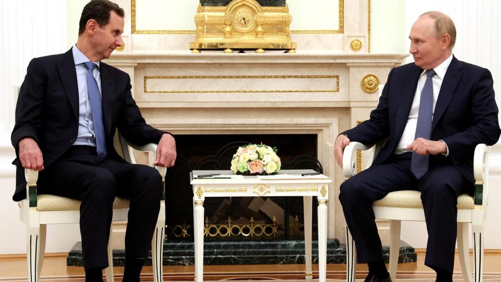 Al Asad y Putin en su última imagen pública juntas, el 24 de julio de 2024.