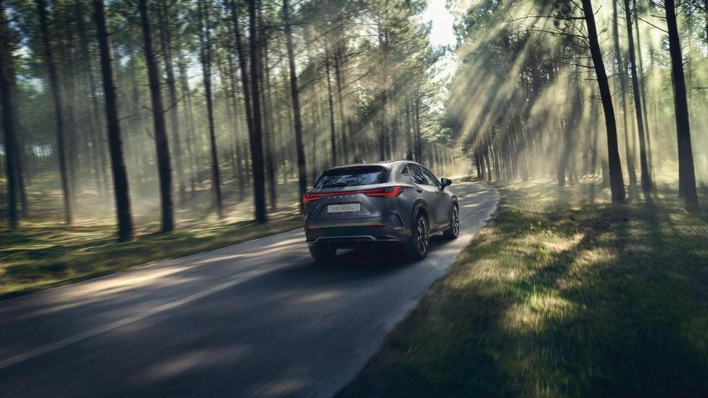 Lexus NX  refuerza su gama híbrida enchufable con dos nuevos acabados