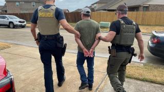 Detenciones de inmigrantes en EEUU 4:3