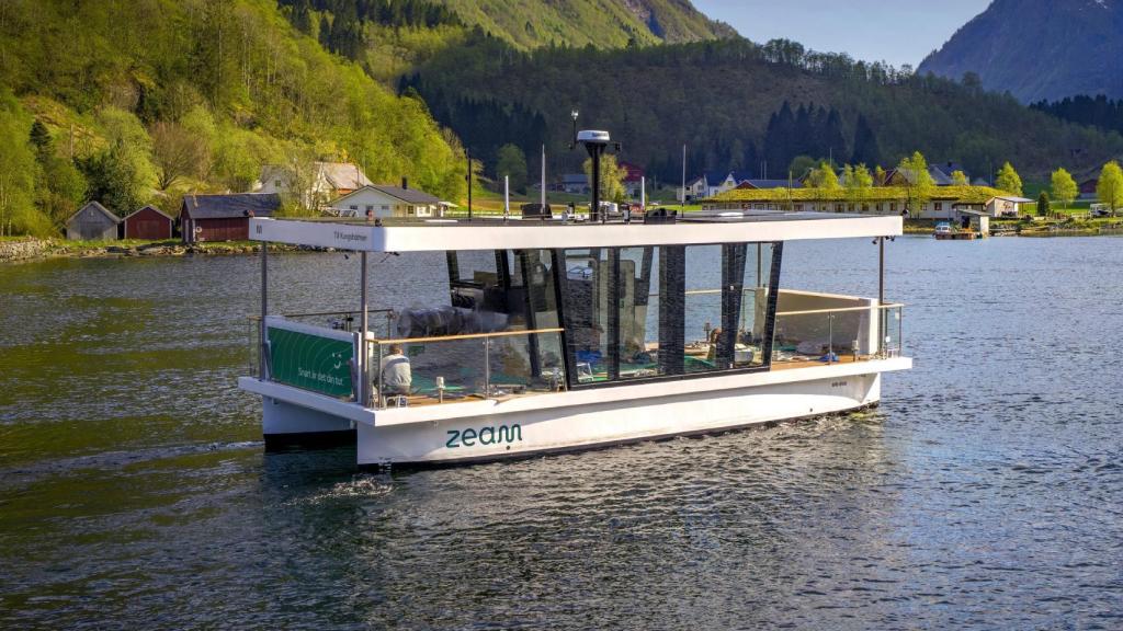 El ferry eléctrico MF Estelle