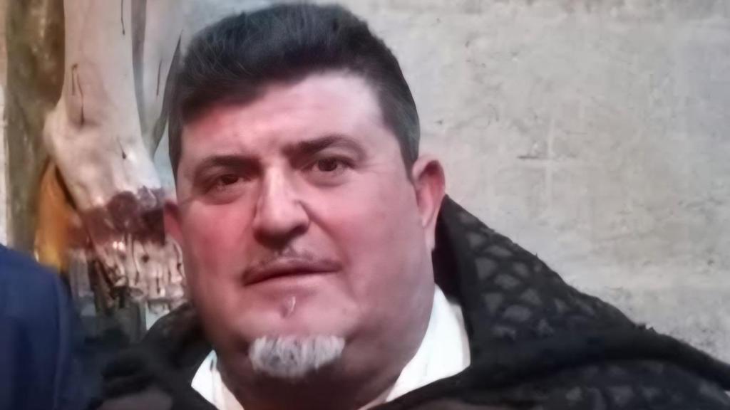 Fonsi, junto a otros compañeros de la confradía durante la Semana Santa de Zamora