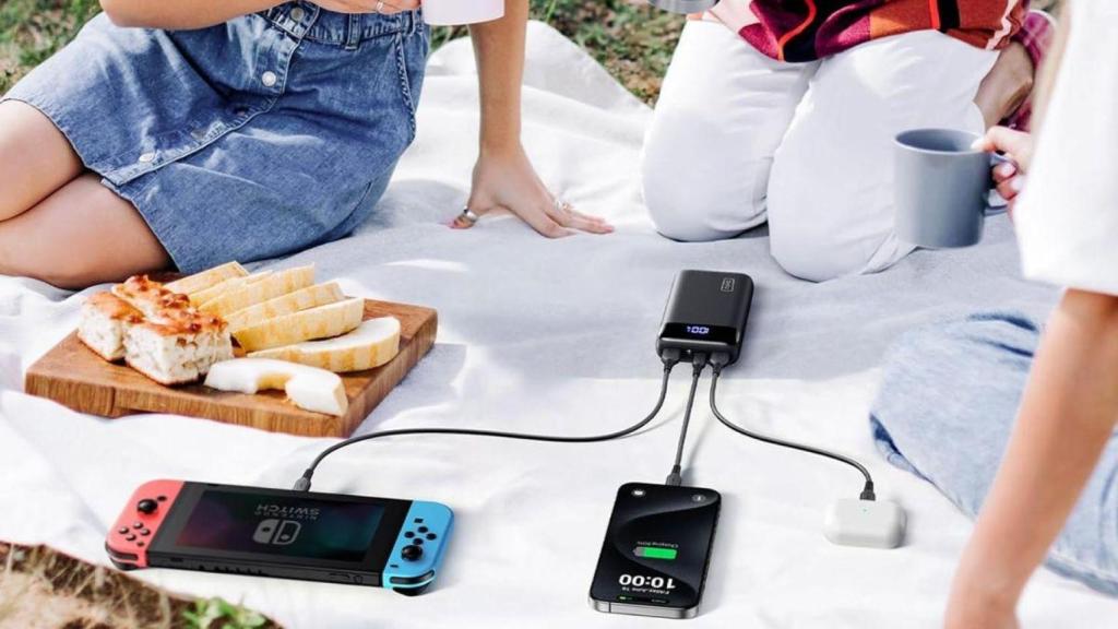 Batería externa de carga rápida que puede cargar hasta 3 dispositivos a la vez