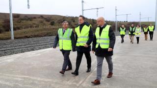 El consejero de Movilidad y el alcalde visitan las obras del Puerto Seco de Salamanca