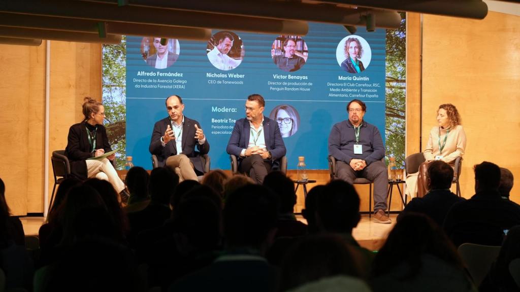 Mesa redonda tras la presentación del informe de FSC.