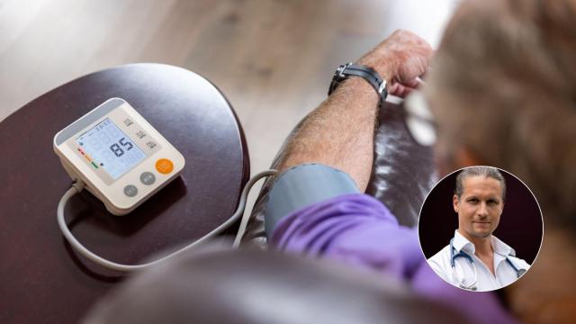 Persona revisando la presión arterial y el cardiólogo, Jens von Beckerath.