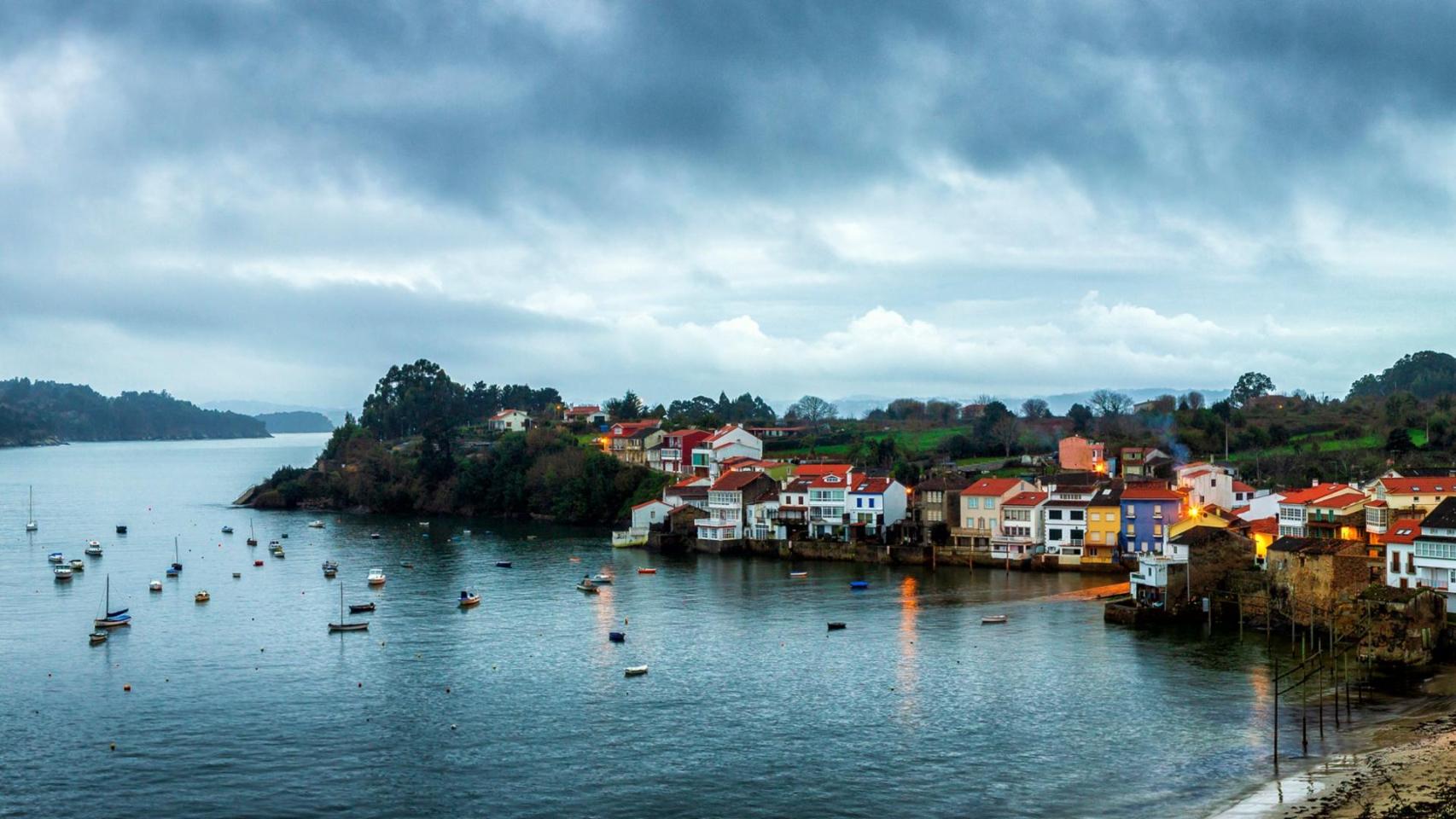 Redes, en la ría de Ares