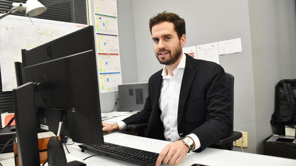 Rodrigo Nieto en su despacho atiende a EL ESPAÑOL de Castilla y León