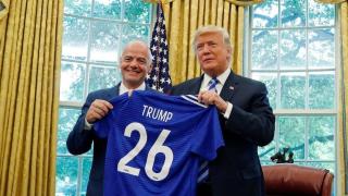 Gianni Infantino y Donald Trump en el Despacho Oval de la Casa Blanca