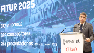 El presidente de la Generalitat, Carlos Mazón, durante el acto central del Día de la Comunitat Valenciana en Fitur, en IFEMA Madrid. EE