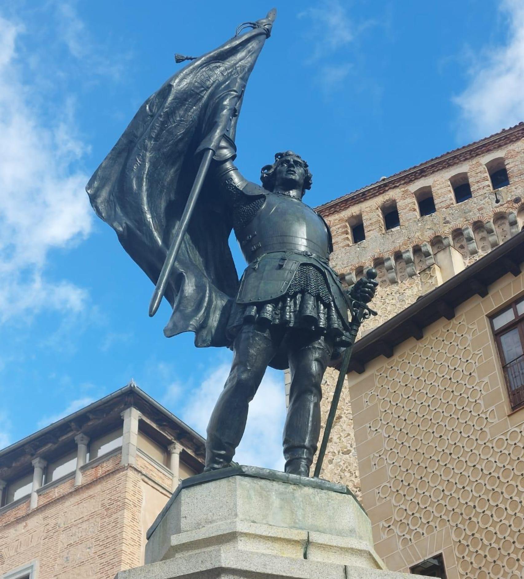 Estatua de Juan Bravo en Segovia