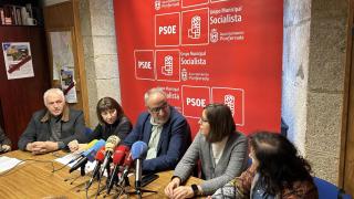 El portavoz del PSOE en Ponferrada, Olegario Ramón, denuncia nuevas muchas casualidades en la selección del personal en el Ayuntamiento
