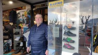 Rafael Lorenzo en la entrada de Mariño.