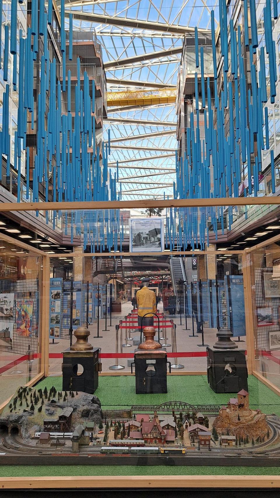 Exposición '150 años de la llegada del ferrocarril a Galicia'.