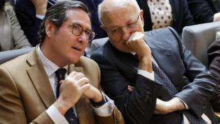 Antonio Garamendi, presidente de la CEOE, y Juan Roig, presidente de Mercadona. Efe / Ana Escobar