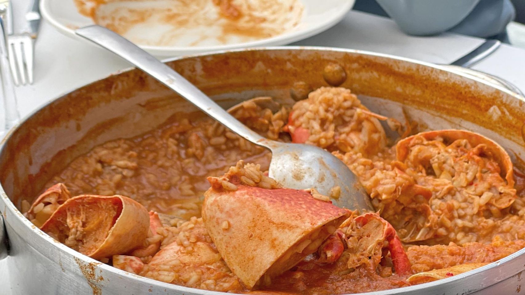 El pueblo de Galicia donde se come el mejor arroz con bogavante del ...