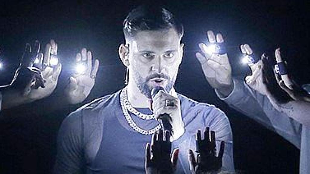 J Kbello es uno de los finalistas del Benidorm Fest 2025.