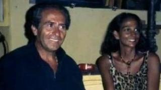 Tony Caravaca y Charo Vega.