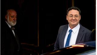 Álvaro García Ortiz, el pasado miércoles a su salida del Tribunal Supremo. Detrás, el fiscal de Sala Javier Huete./