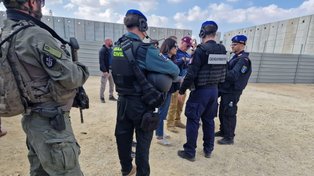 La Guardia Civil llega a Rafah.