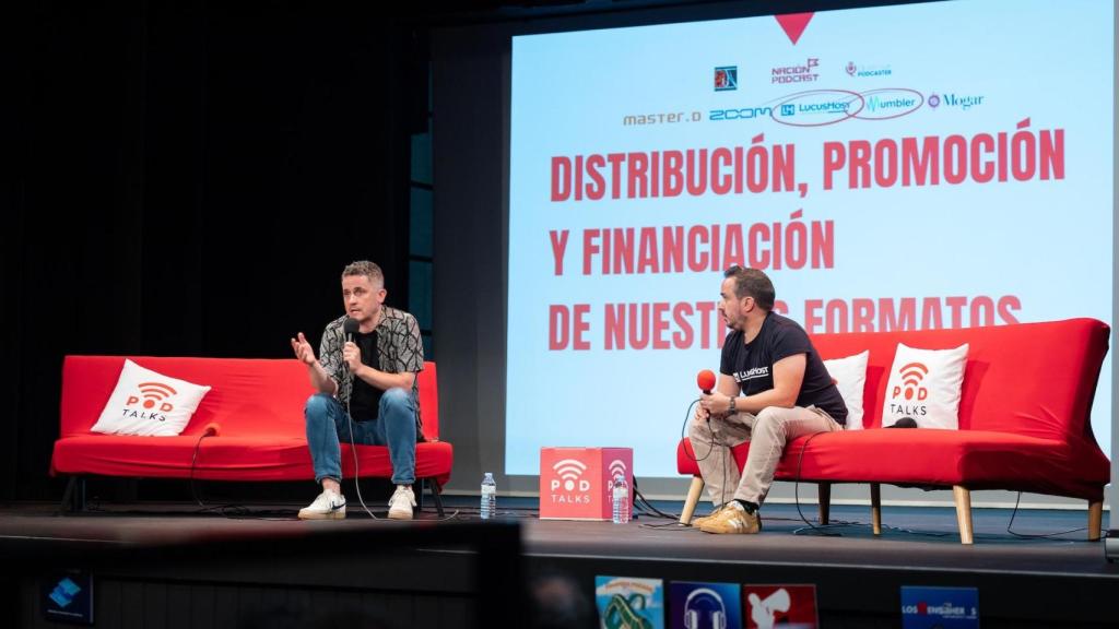 Pol Rodríguez en una conferencia sobre su plataforma, Mumbler.