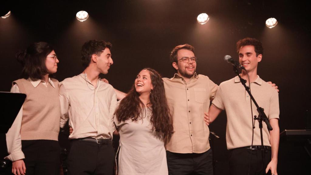 Nel Rodriguez, con sus músicos en el concierto del CAEM de Salamanca