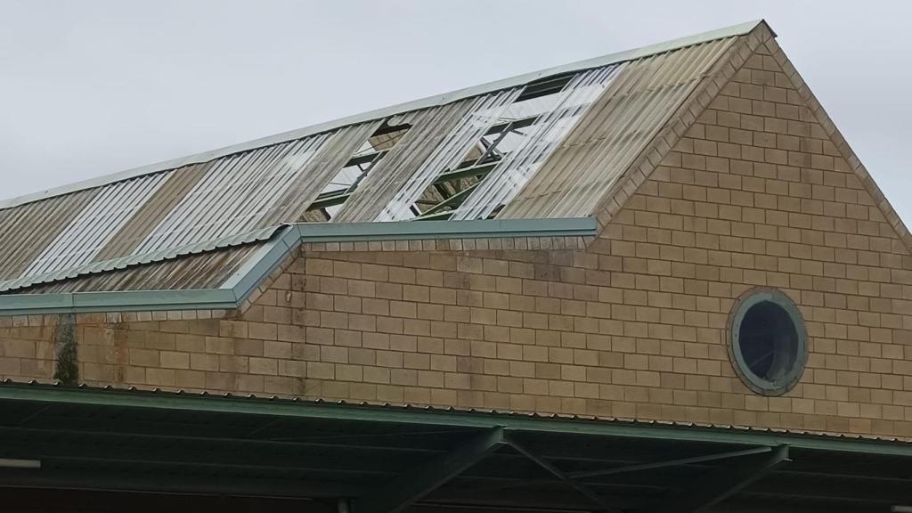 Tejado de las instalaciones de Mercazamora