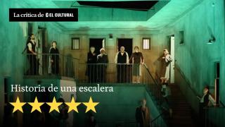 'Historia de una escalera' en el Teatro Español. Foto: Javier Naval / Teatro Español.