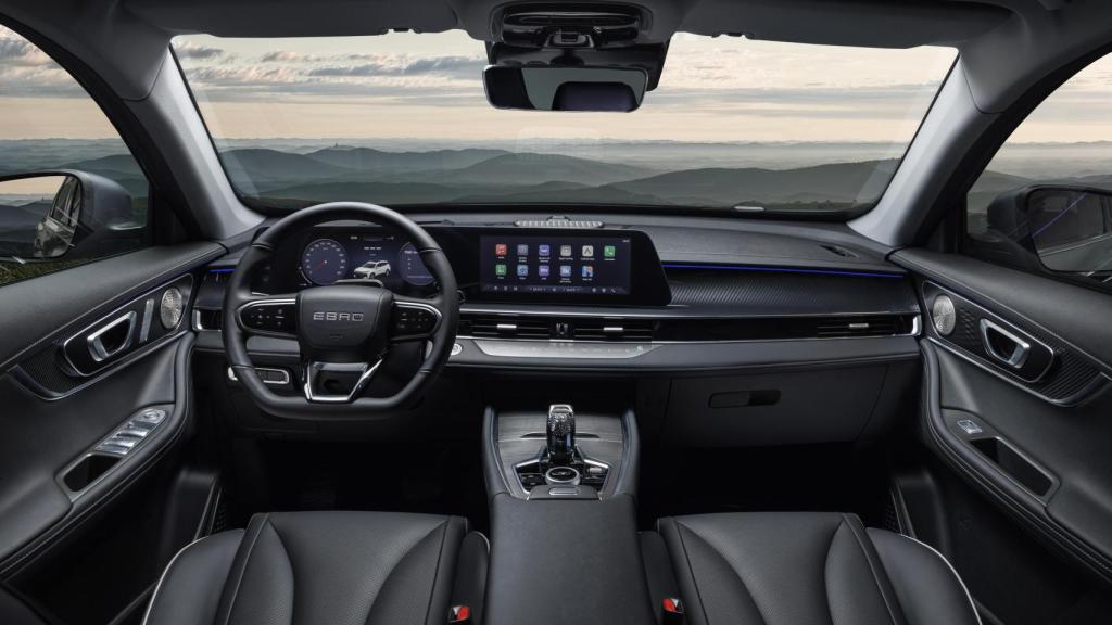 El Ebro S700 es el primer modelo de una gama formada al menos por tres coches.