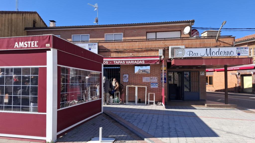 El Bar Moderno en Fuensaldaña