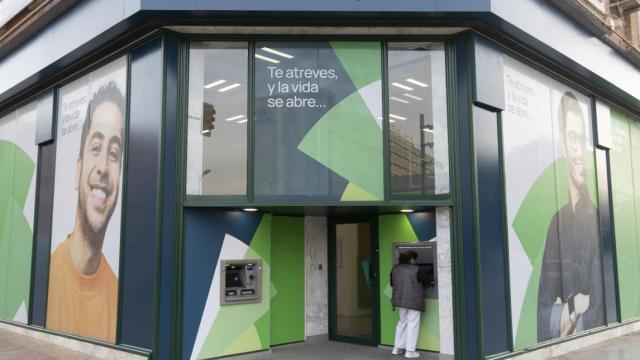 Una oficina de Unicaja Banco.